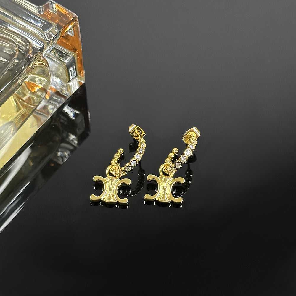 【小物】英字柄ピアスアクセサリーG21988