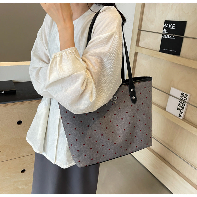 【小物】ボウタイ大容量バッグF8076