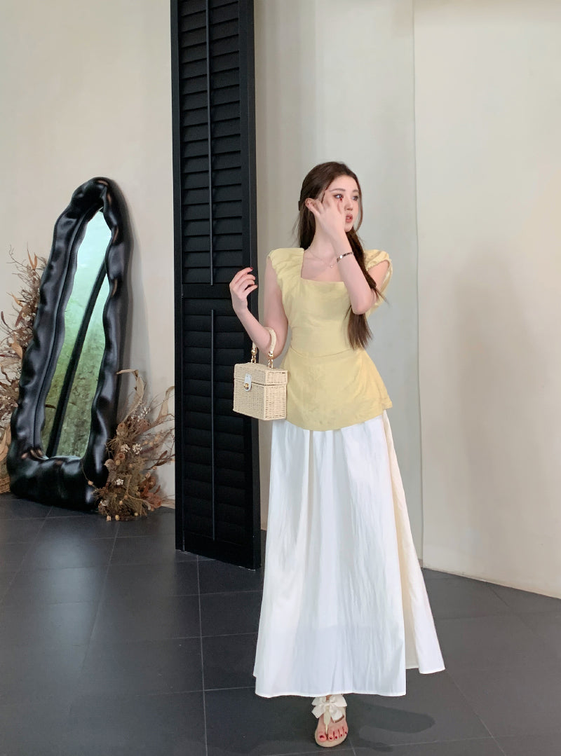 【tops】透かし彫りギャザーブラウスG22053