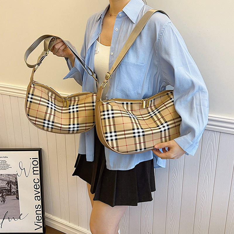 【小物】チェック柄ショルダーバッグ2サイズ選択可G23510