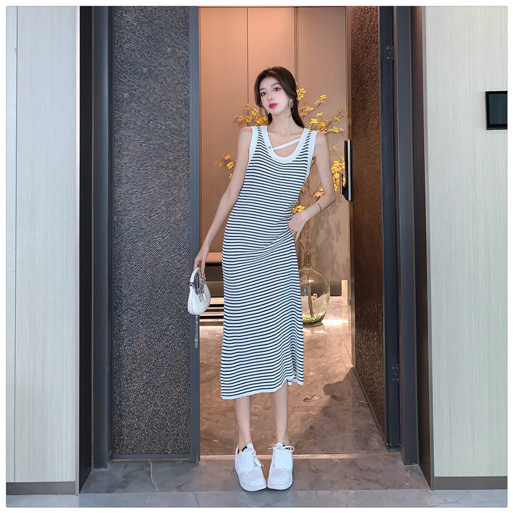 【dress】UネックノースリーブニットワンピースG21835