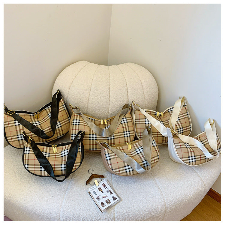 【小物】チェック柄ショルダーバッグ2サイズ選択可G23510