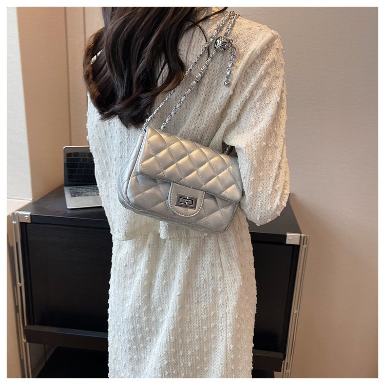 【小物】3色メッセンジャーバッグF8125