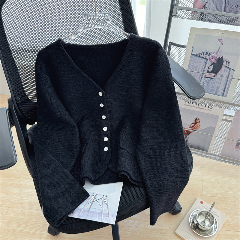 【outer】VネックニットカーディガンG23241