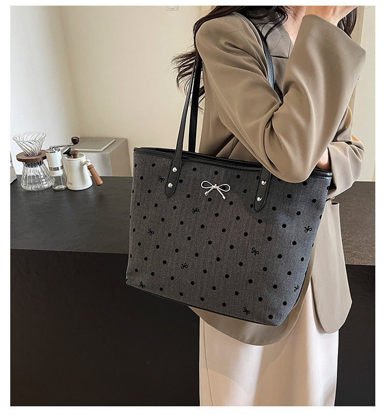 【小物】ボウタイ大容量バッグF8076