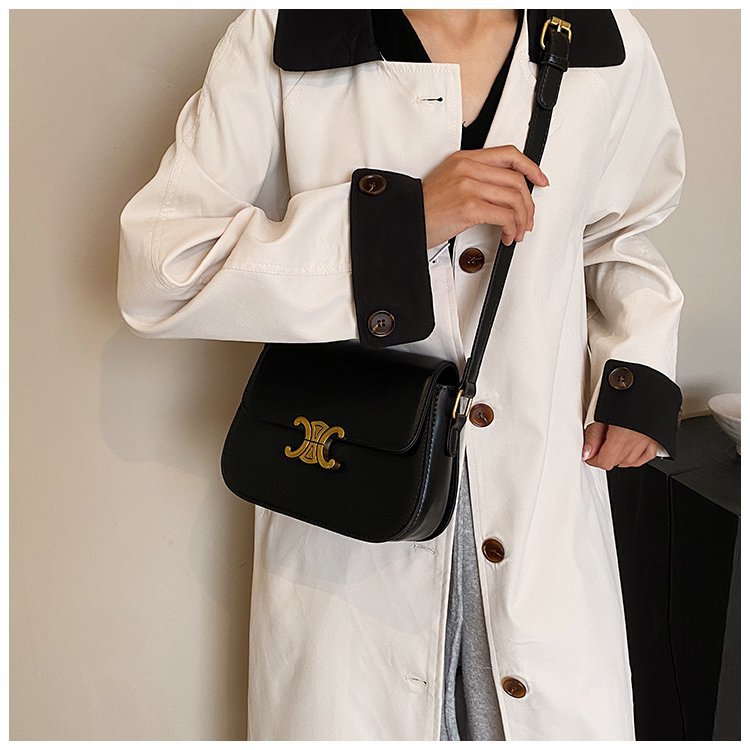 【小物】3色メッセンジャーバッグF8122