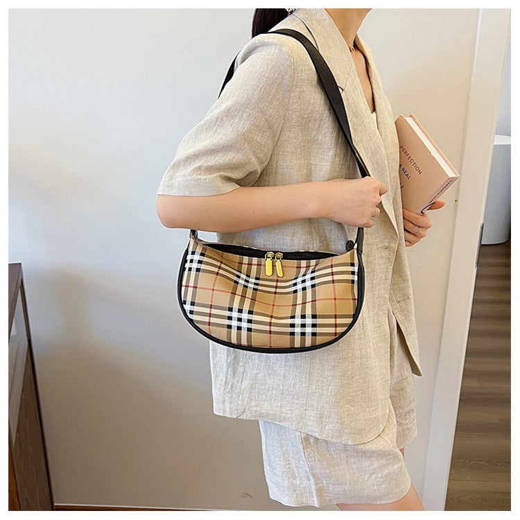 【小物】チェック柄ショルダーバッグ2サイズ選択可G23510