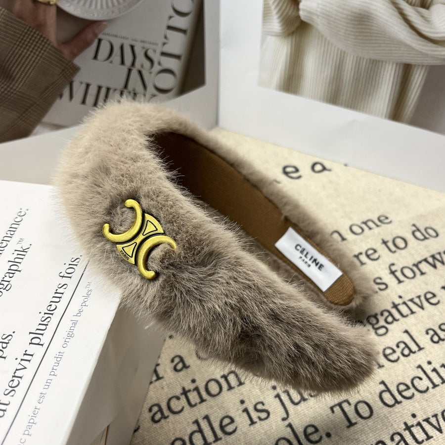 【小物】ふわふわヘアクリップアクセサリーF8386