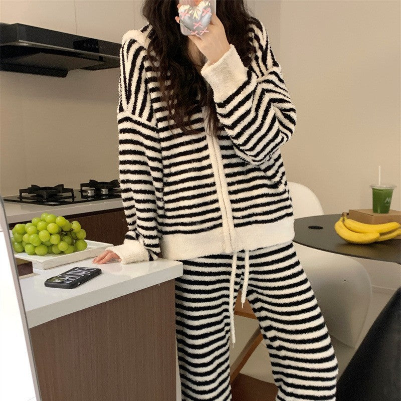 【ホーム・生活】秋冬厚手裏起毛ストライプ柄上下セットルームウェアパジャマG24581