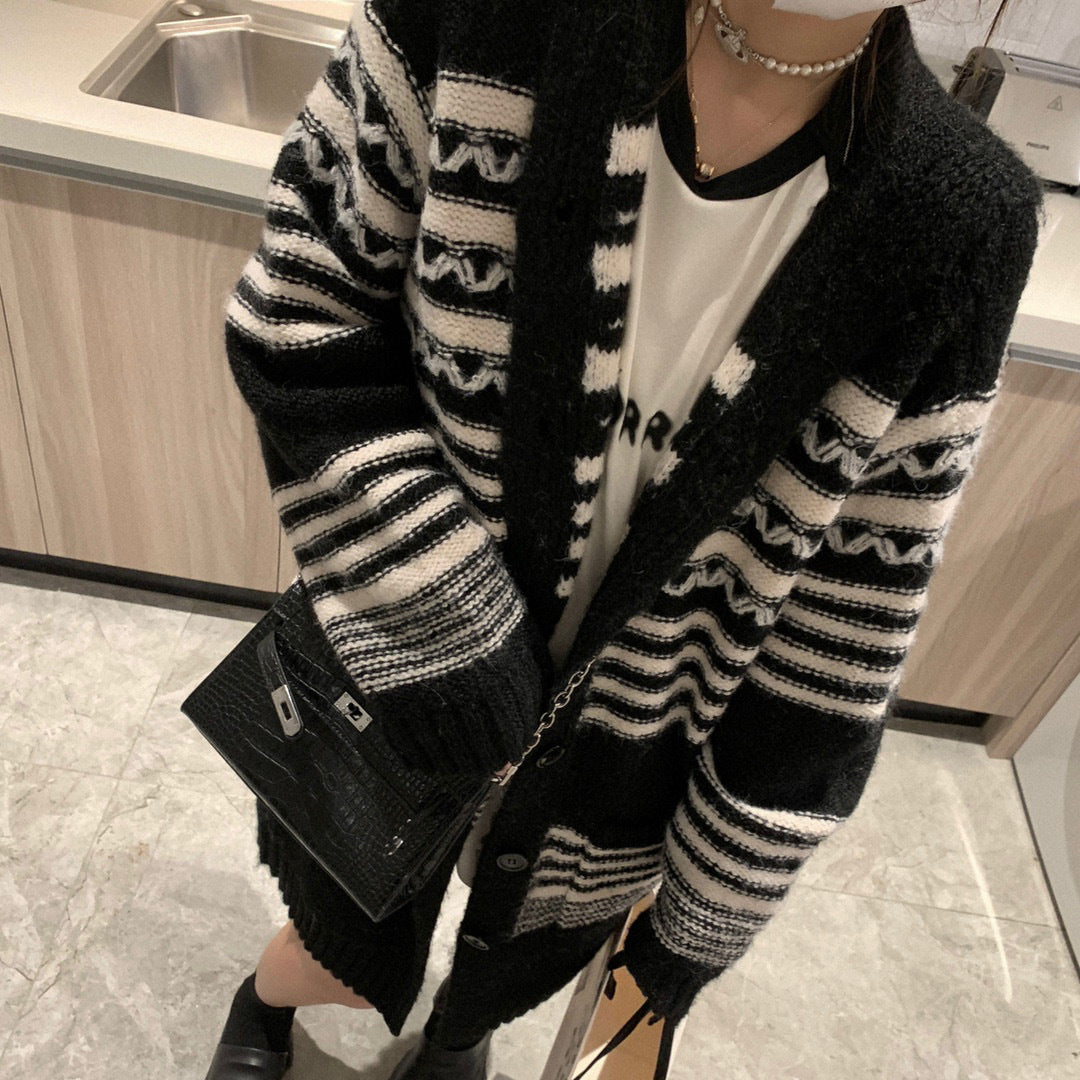 【outer】フード付きニットカーディガンG23459