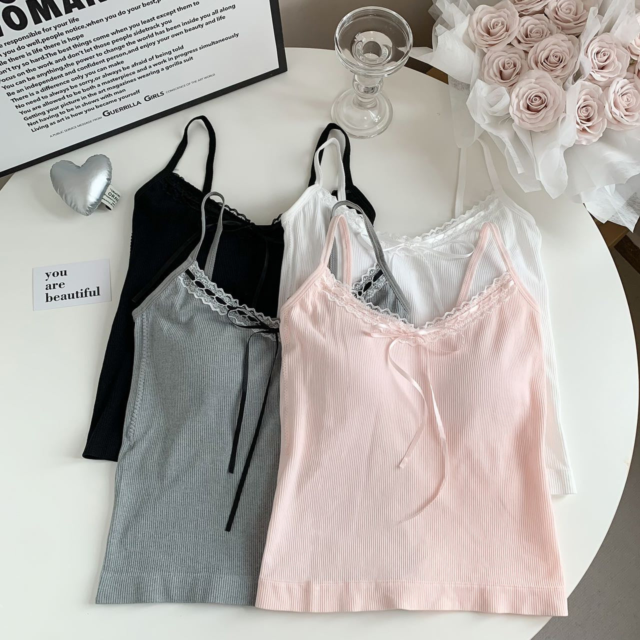 【tops】4色カップ付きキャミソールF7684