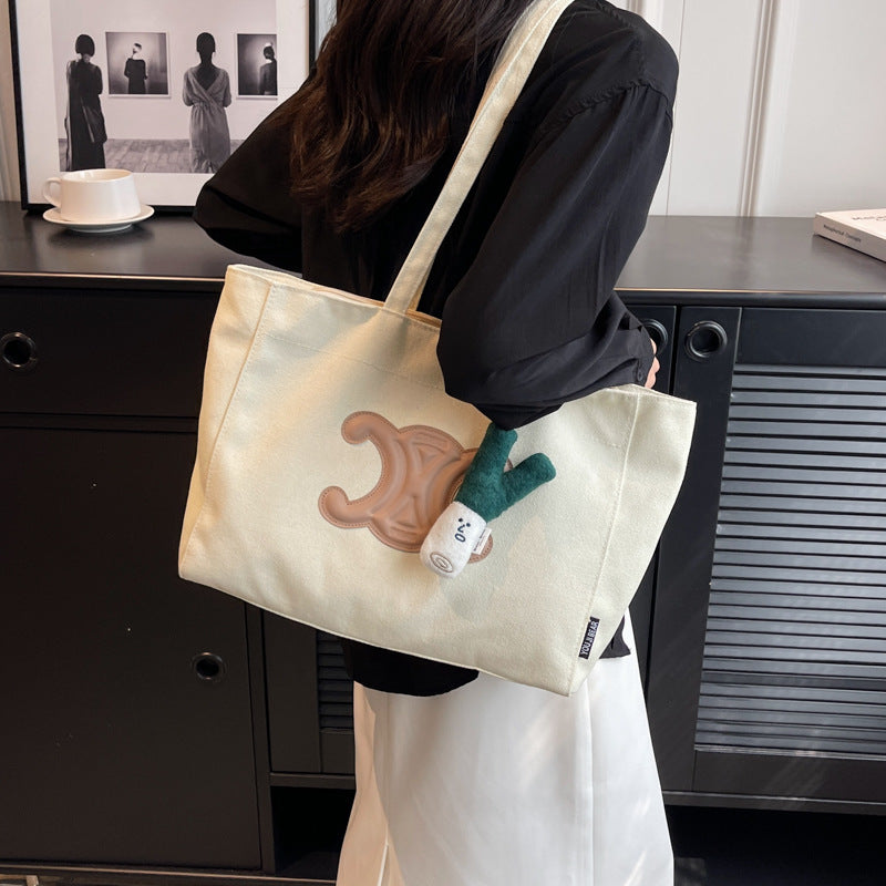 【小物】4色ショルダーバッグF8180