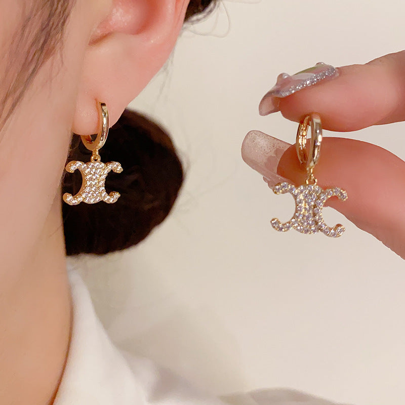 【小物】英字柄ピアスアクセサリーG21628