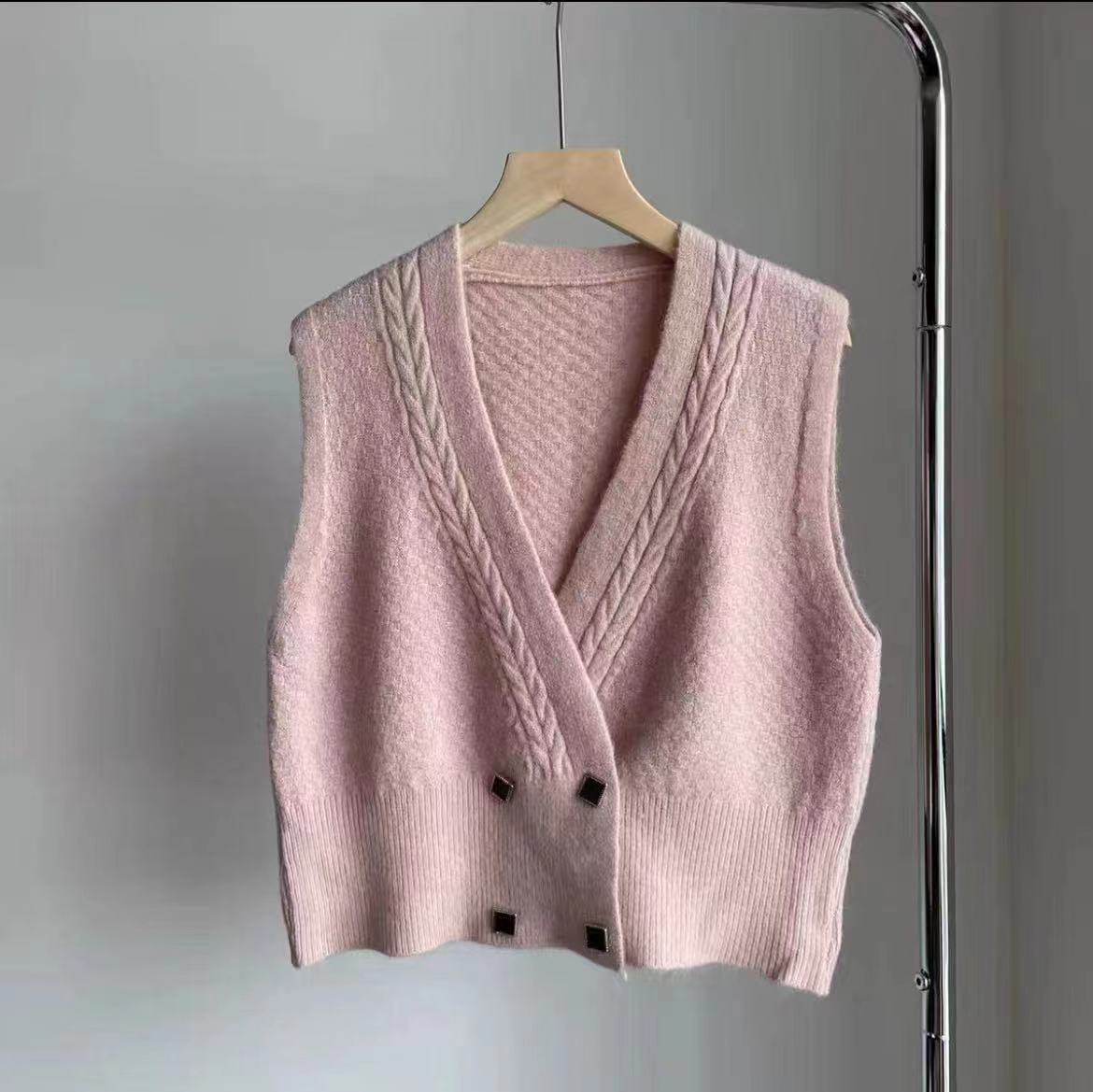 【tops】Vネック無地ニットチョッキG23236