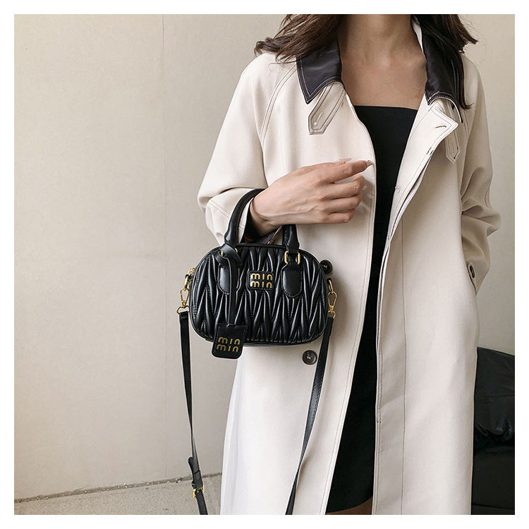 【小物】3色メッセンジャーバッグF7688