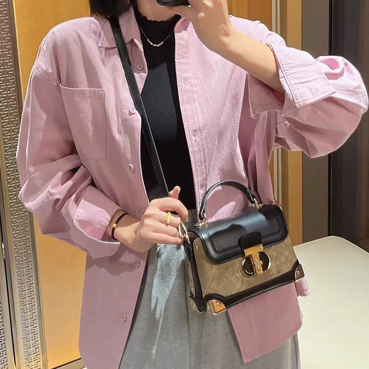 【小物】2wayメッセンジャーバッグF8123