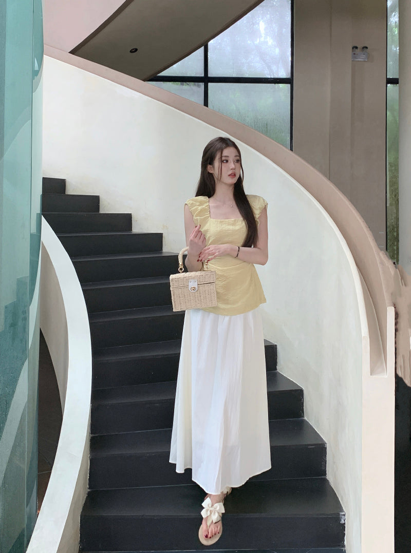 【tops】透かし彫りギャザーブラウスG22053