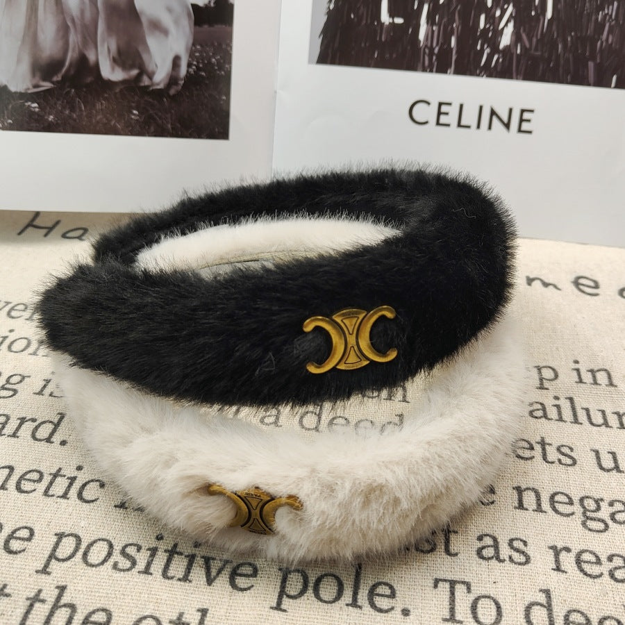 【小物】ふわふわヘアクリップアクセサリーF8386