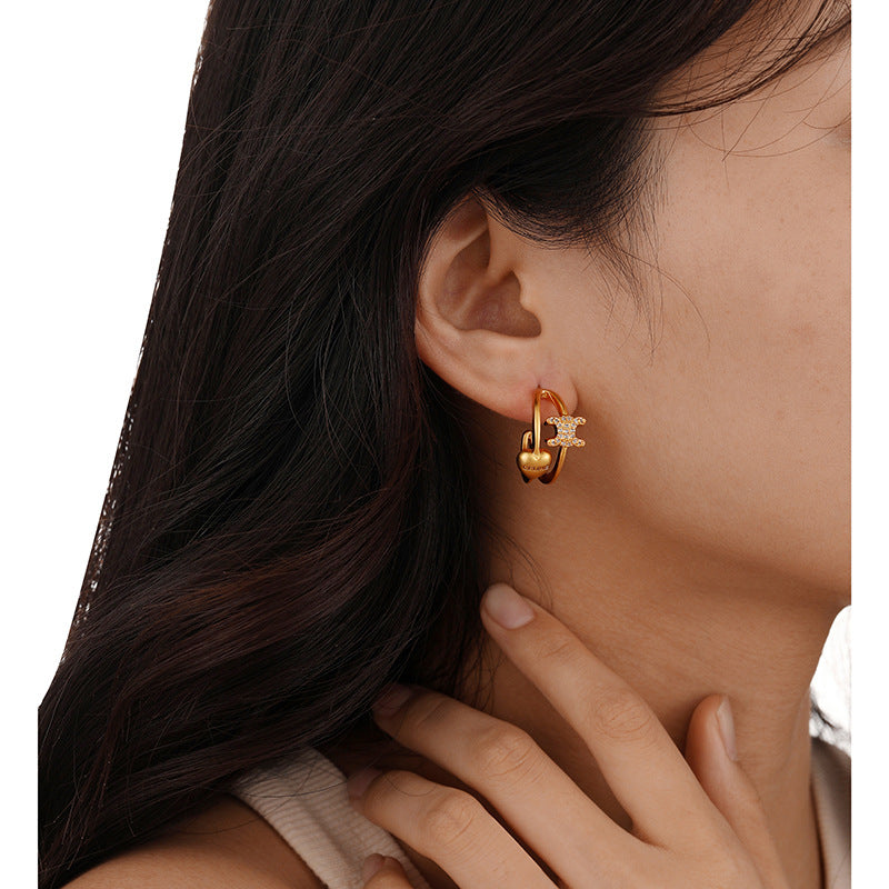 【小物】ラインストーン英字柄ピアスアクセサリーG21605