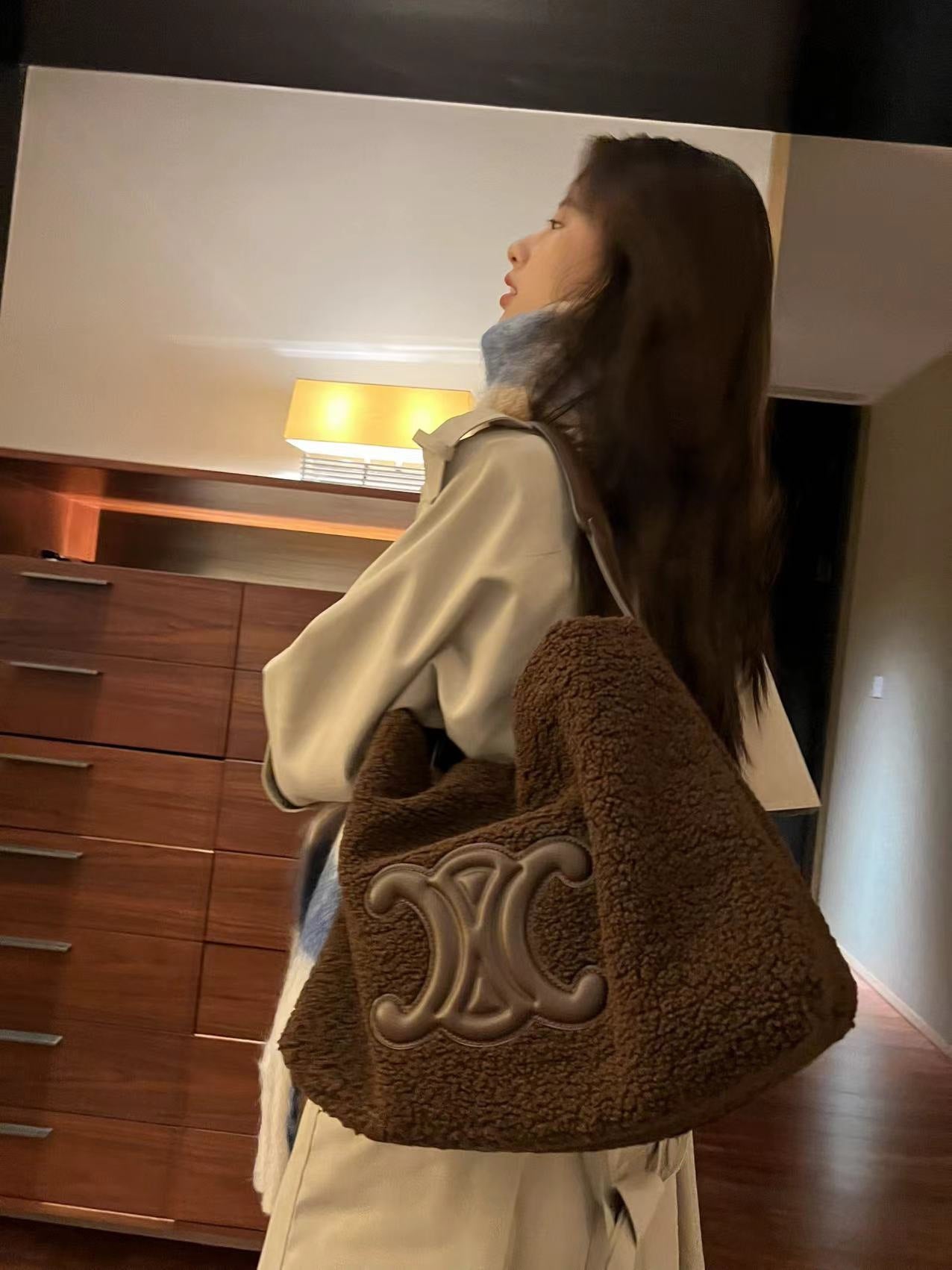 【小物】4色ふわふわトートバッグF8397