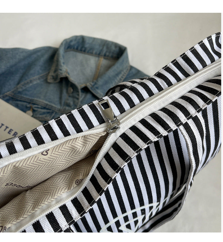 【小物】大容量ハンドバッグG21589