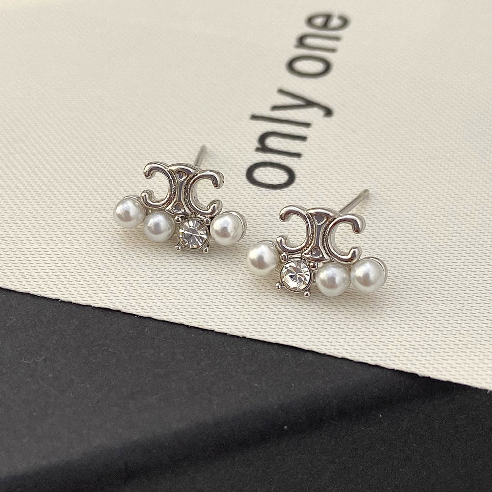 【小物】パールピアスアクセサリーF8069