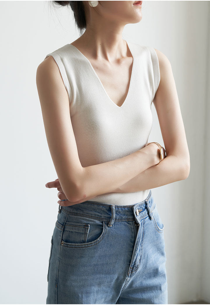 【tops】4色VネックタンクトップF7593