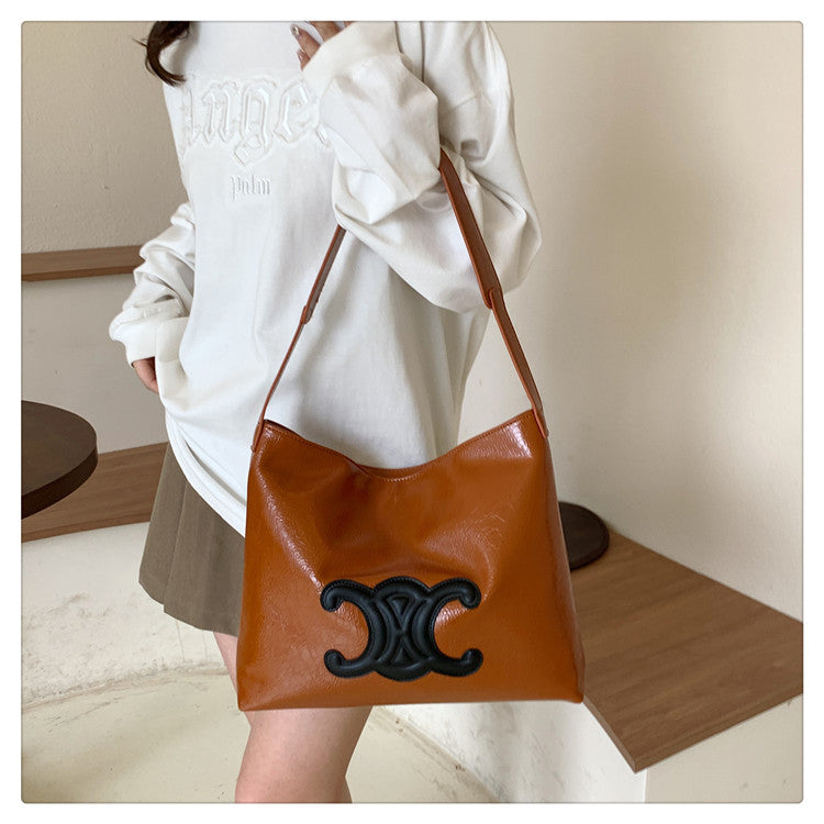 【小物】5色大容量ショルダーバッグF8177