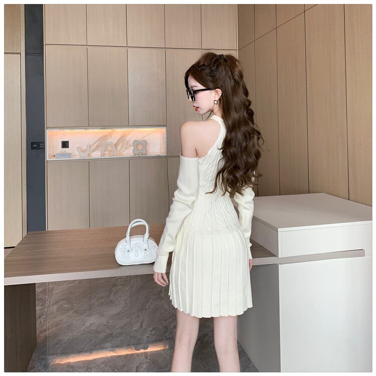 【dress】オフショルダーニットワンピース　M18533