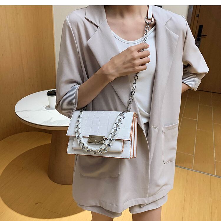 【小物】おしゃれ度高まる　ファッション無地PU肩掛け斜め掛けバッグ6色