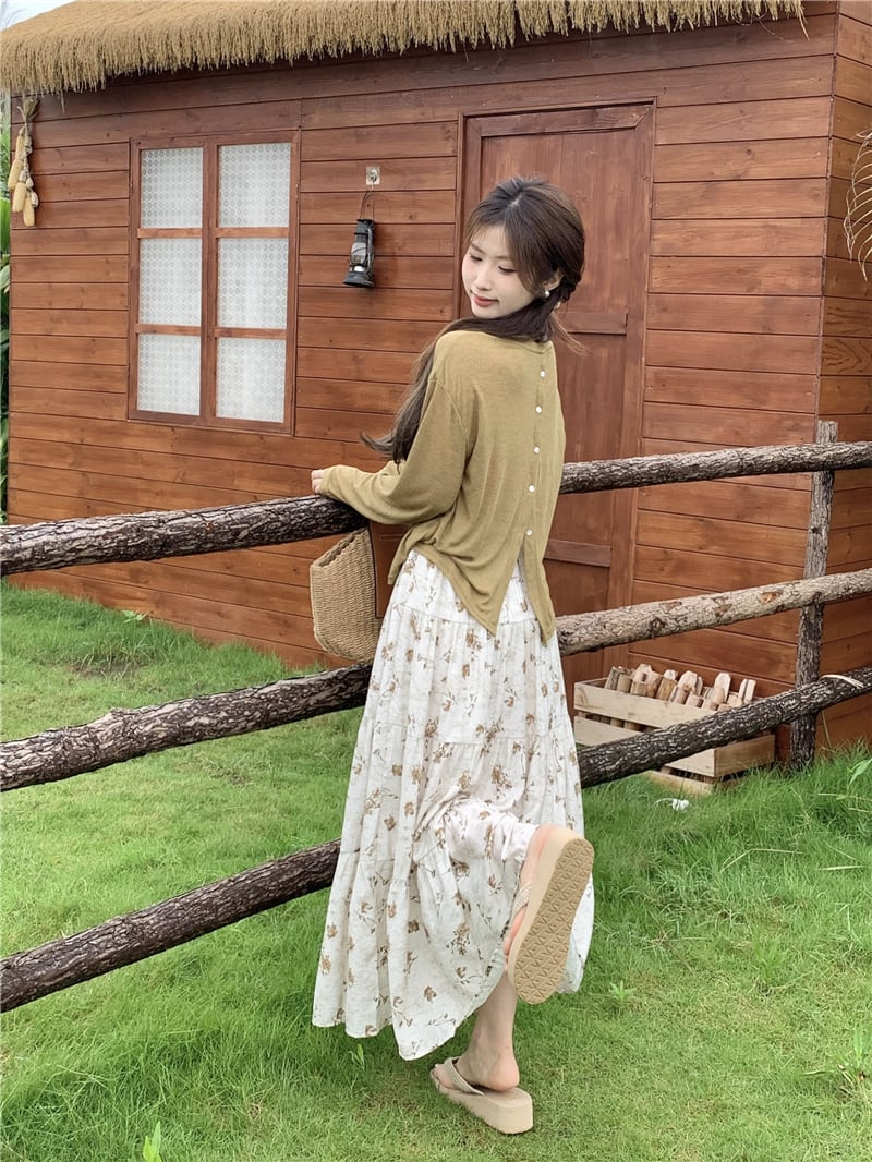 【set】長袖Tシャツ×花柄スカートセット　M23900