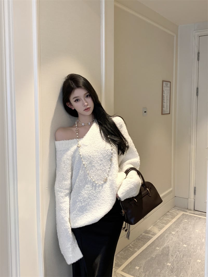 【tops】Vネックニットセーター　M28192