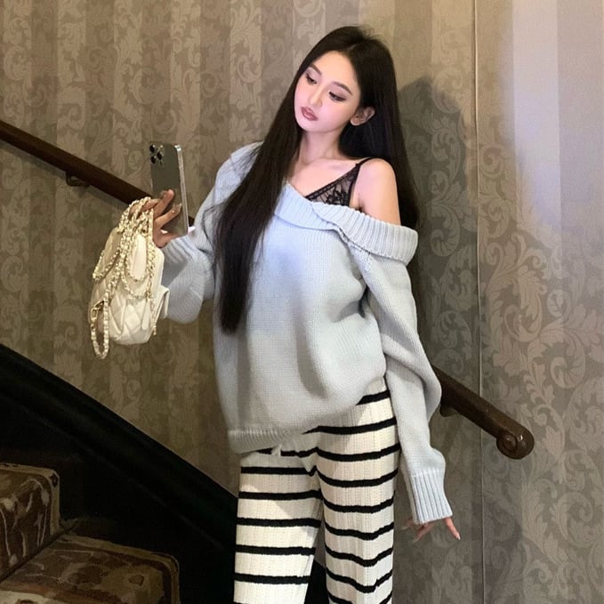 【tops】レース切り替えニットセーター　M28332