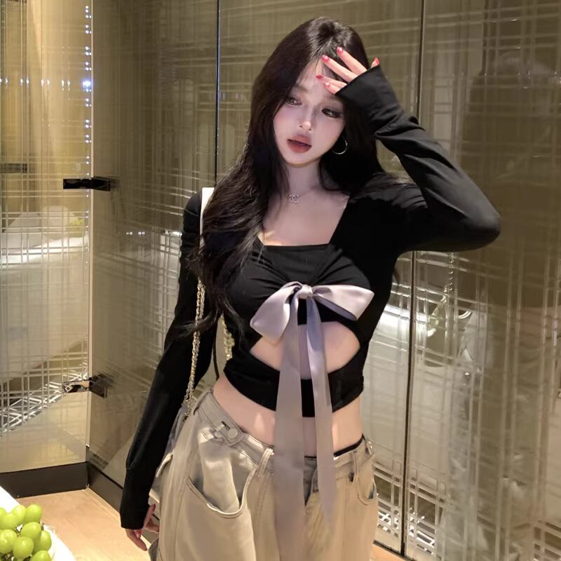 【tops】ビッグリボン付きフロントカットトップス Q8136