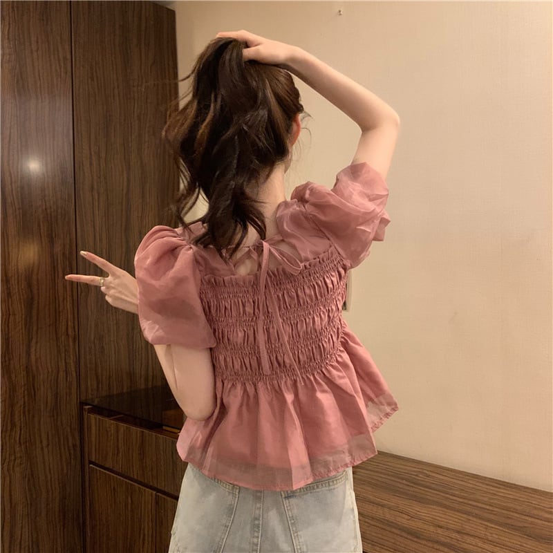 【tops】スクェアネックギャザーブラウスF7543