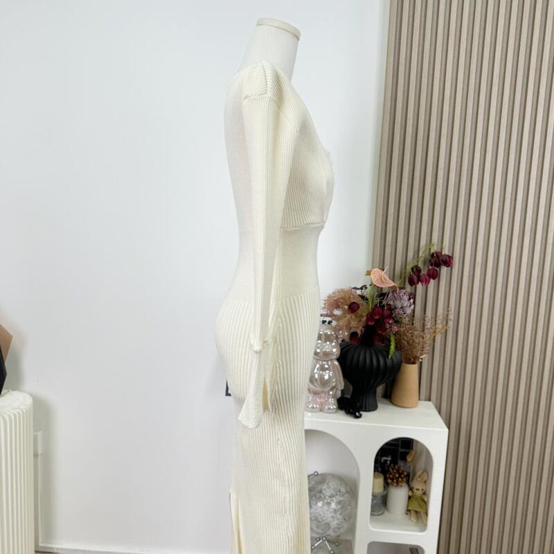 【dress】クロスネックレースドッキングニットワンピース Q7799
