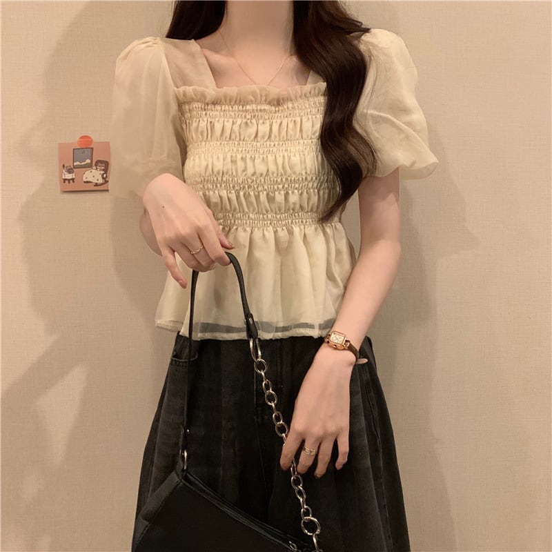 【tops】スクェアネックギャザーブラウスF7543