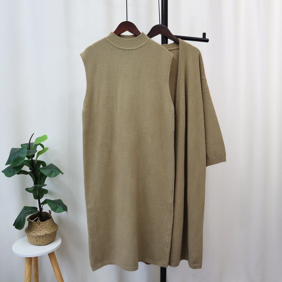 【set】ニットワンピース×カーデセット　M18713
