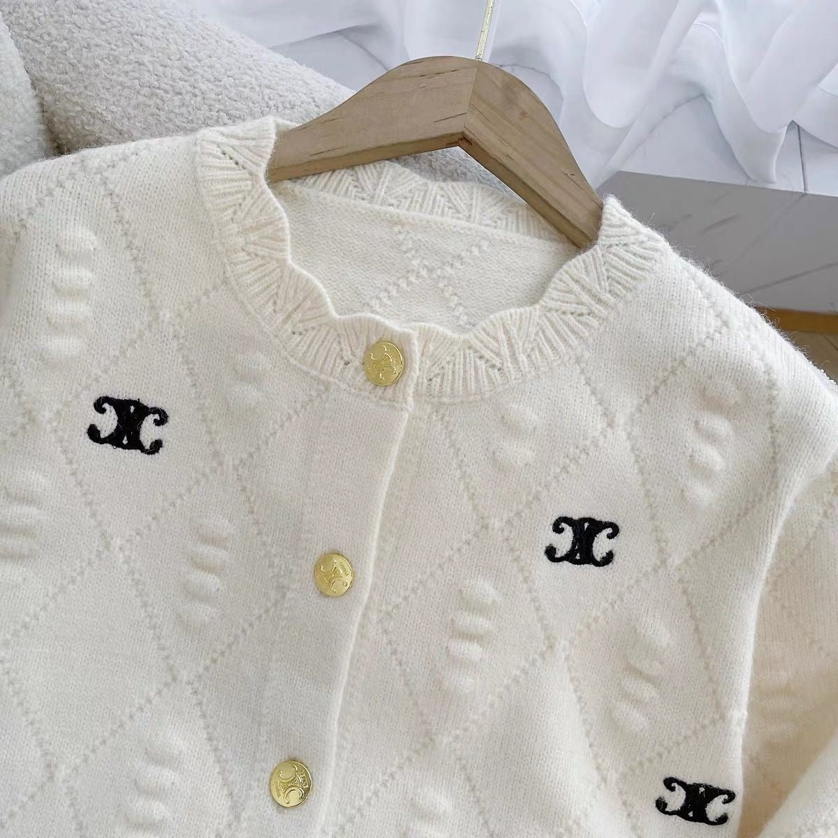 【outer】2色ラウンドネックニットカーディガンF8063