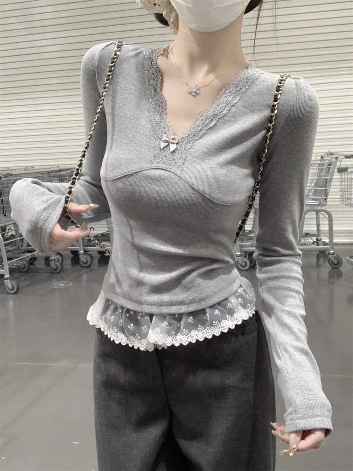 【tops】レース切り替え長袖Tシャツ　M29399