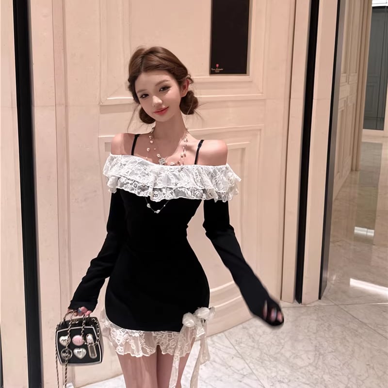 【dress】レースドッキングオフショルダーワンピース Q8071