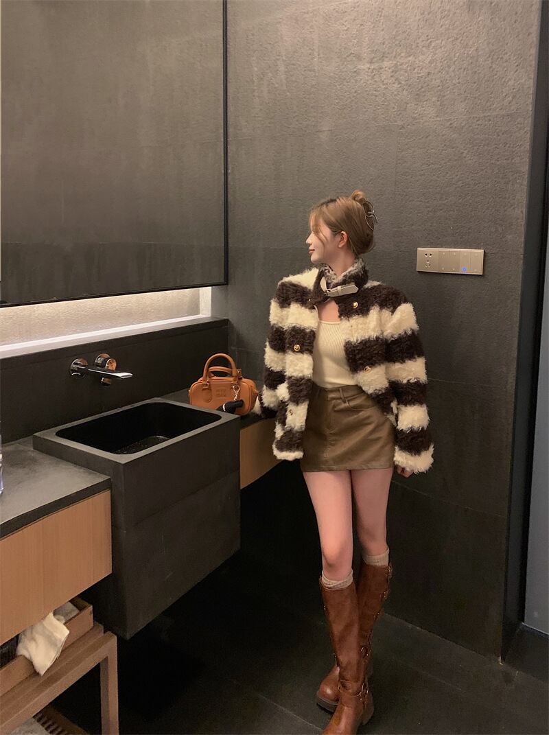 【outer】ボーダー柄ショートコート　M28532