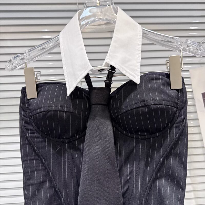 【tops】シャツネック付きチューブトップス Q7895