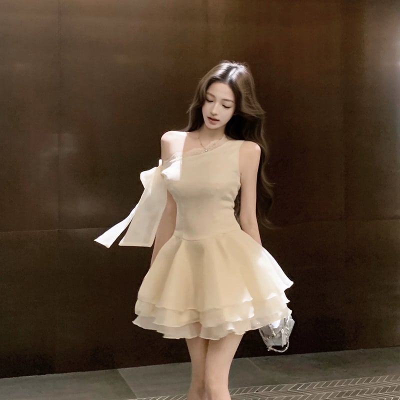 【dress】レースドッキングフレアチュールワンピース Q8514