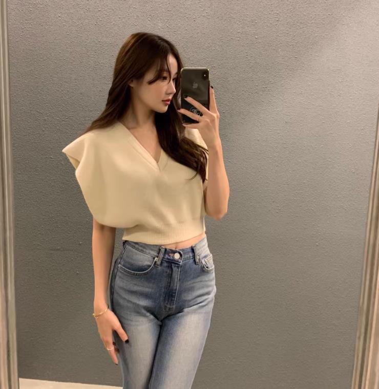 【tops】4色VネックニットベストF7425