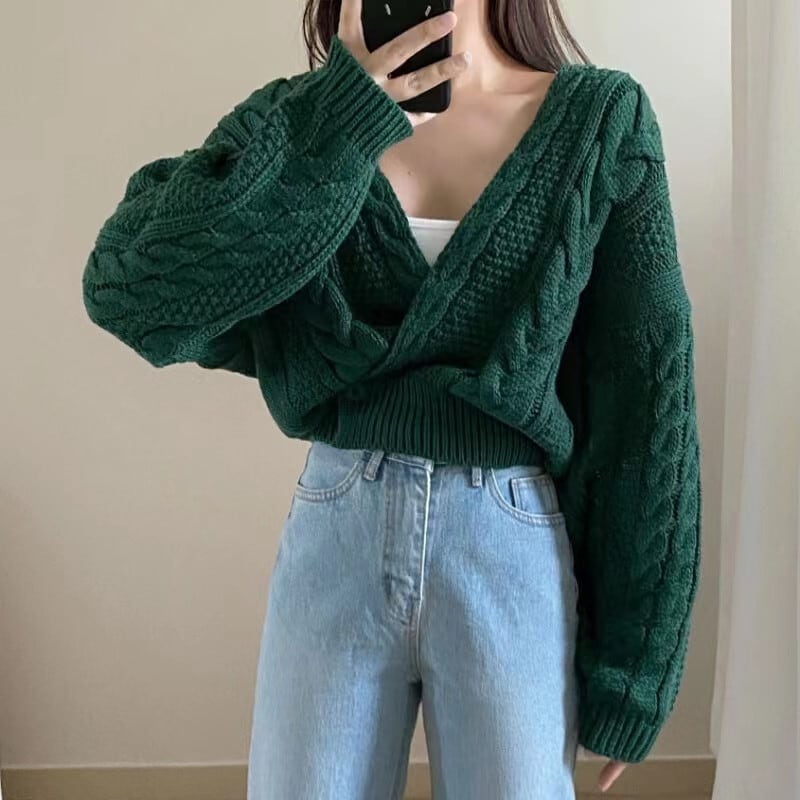 【tops】Vネックニットセーター　M25600