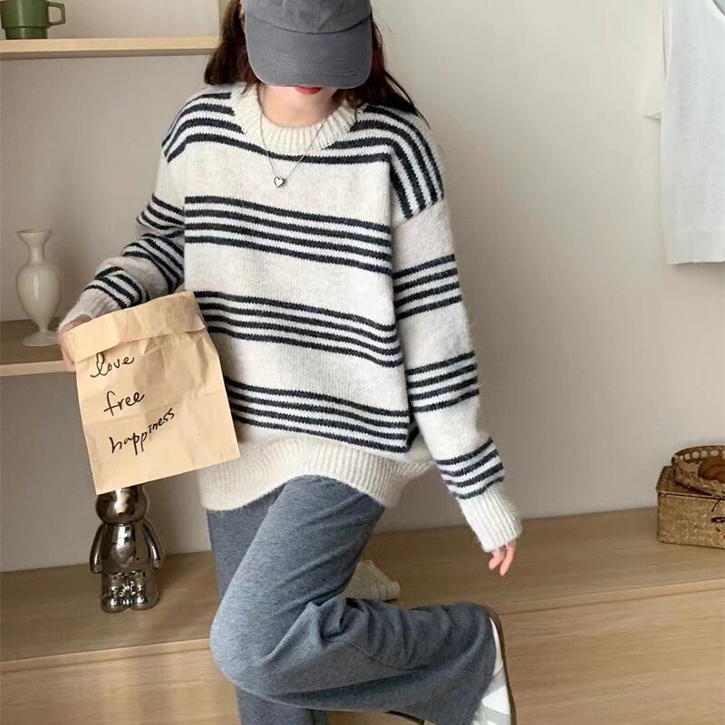 【tops】クルーネックニットセーター　M18489