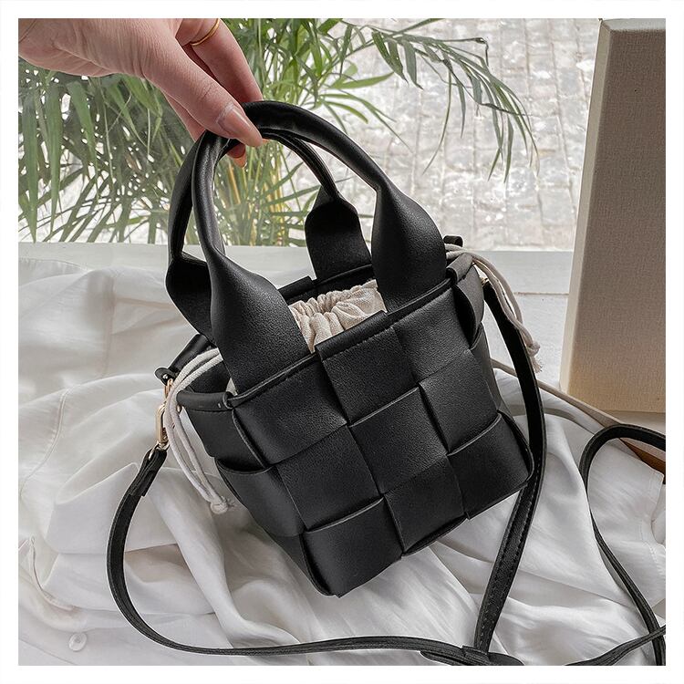 【小物】秋冬新作気質満点ファッション合わせやすい肩掛け斜め掛けバッグ G3582