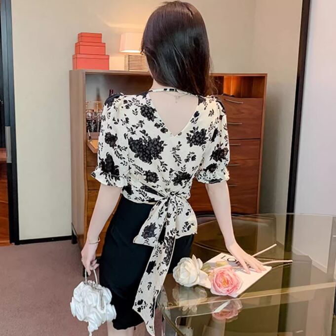 【tops】Vネック花柄ブラウスG20927