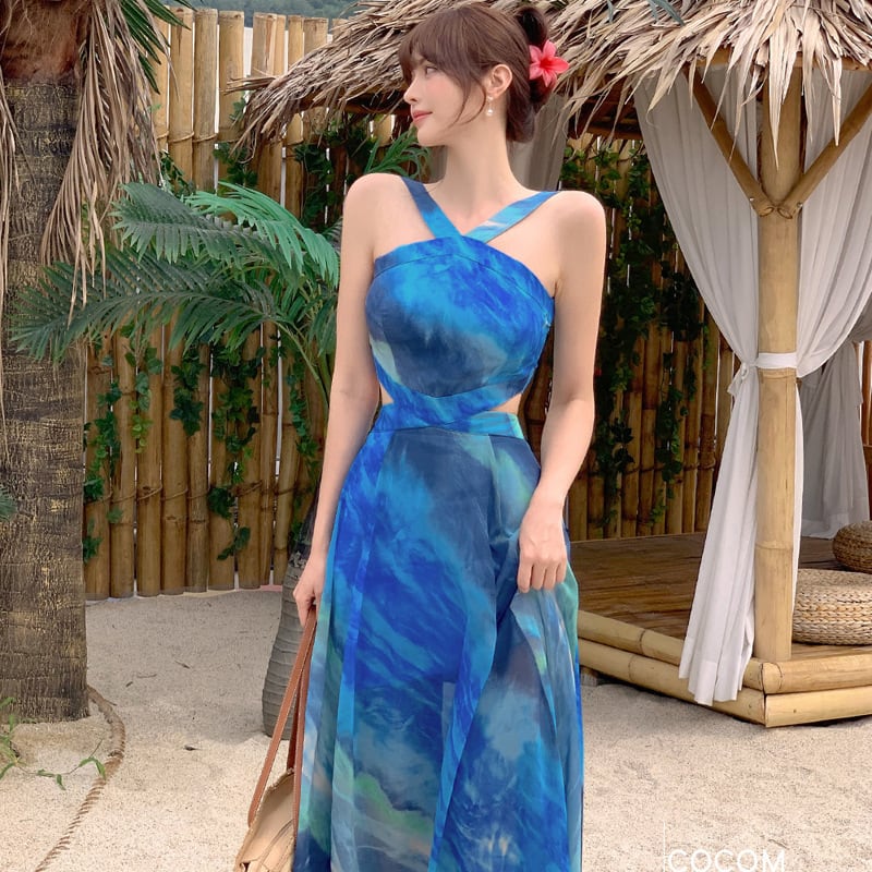 【dress】ウエストカットホルターネックワンピース　M31014